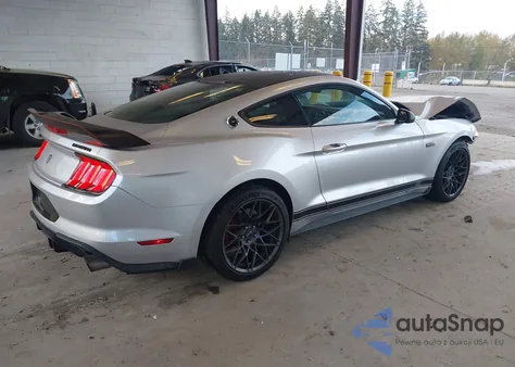 2018 Ford Mustang Ecoboost z USA, uszkodzony, nr VIN 1FA6P8TH9J5105541